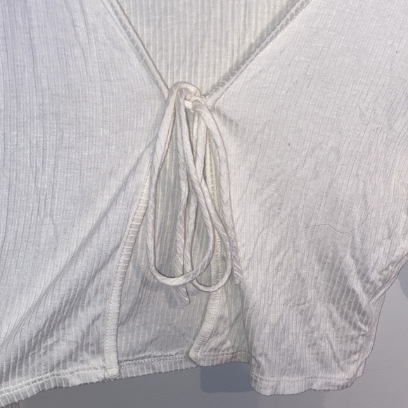 Open Front Crop Top S - Picture 2 of 3